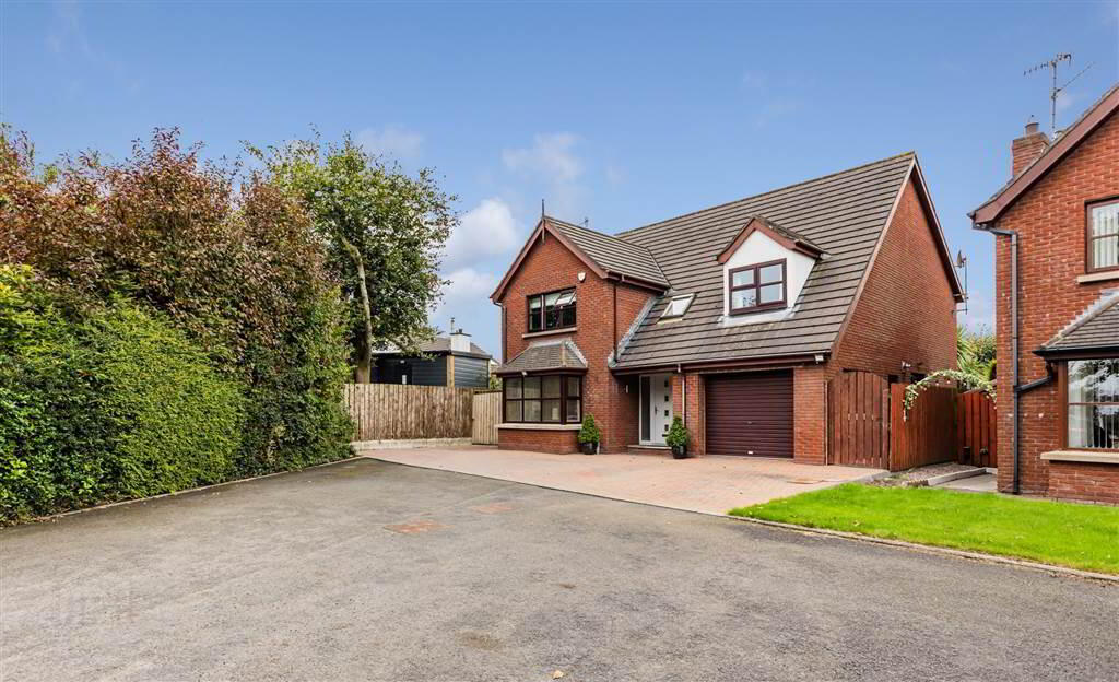 1 Belmont Court 2 of 31