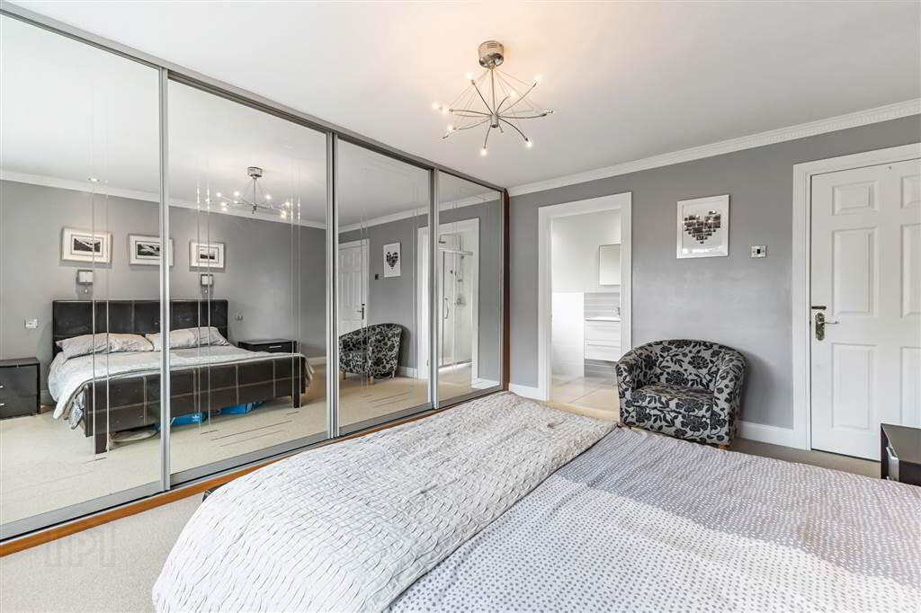 1 Belmont Court 13 of 31