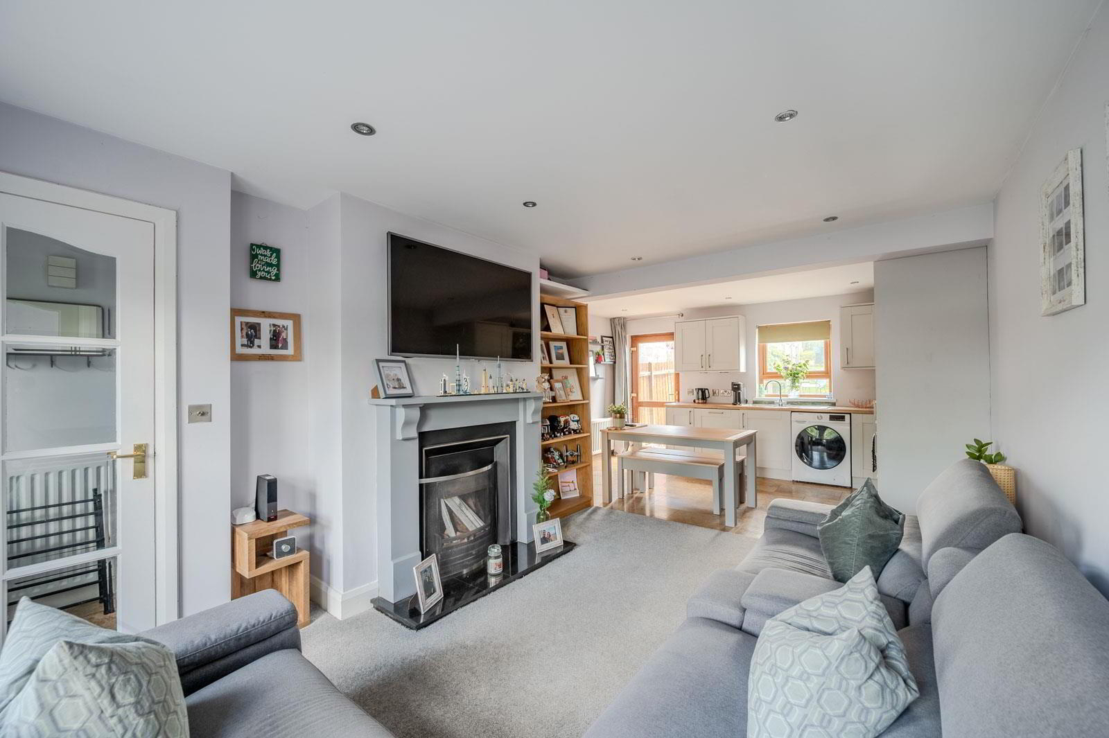 85 Stonebridge Gardens 4 of 20