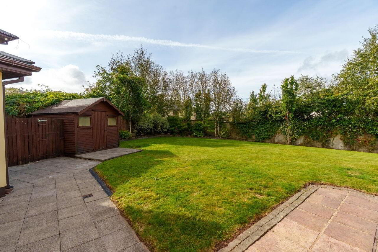 39 Heatherfield 26 of 57