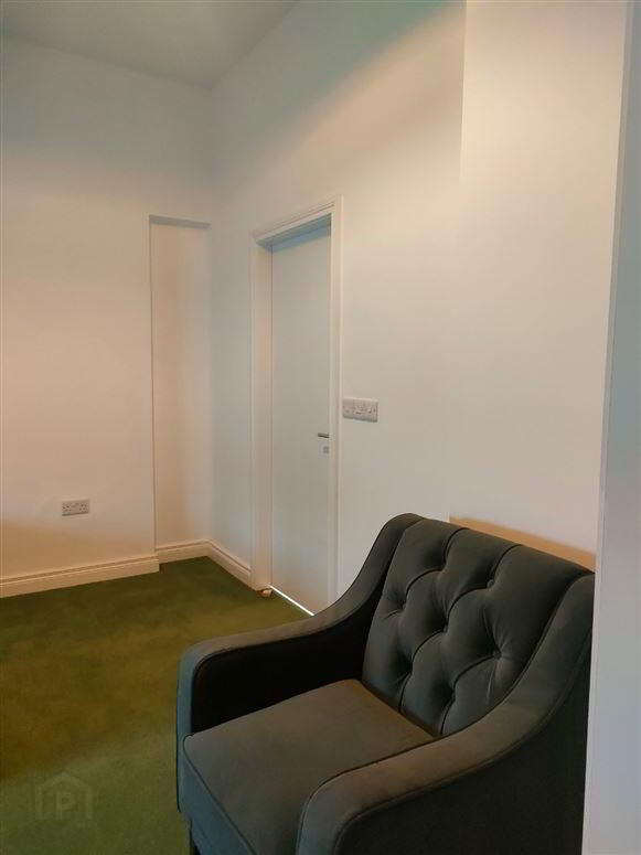 Apartment 5 32/33 Clanbrassil Street 4 of 8