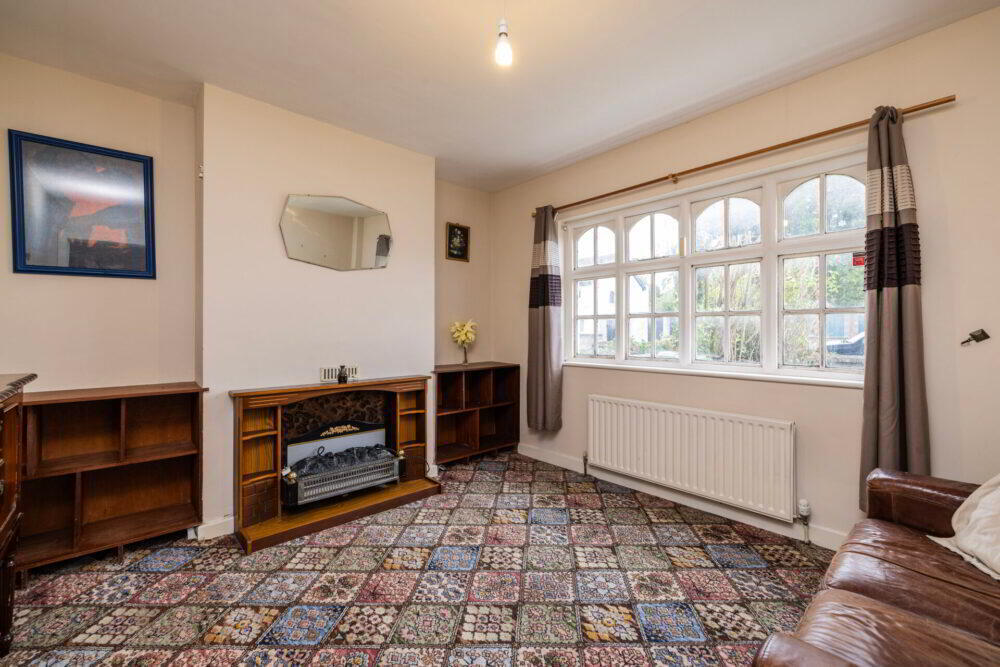 1 Ferndale Avenue 4 of 35