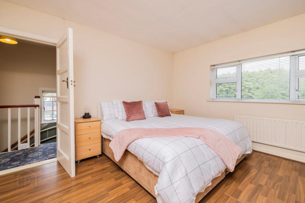 1 Ferndale Avenue 17 of 35