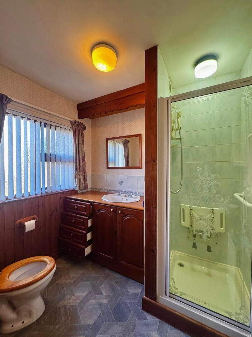 73 Magheramore Road 12 of 25