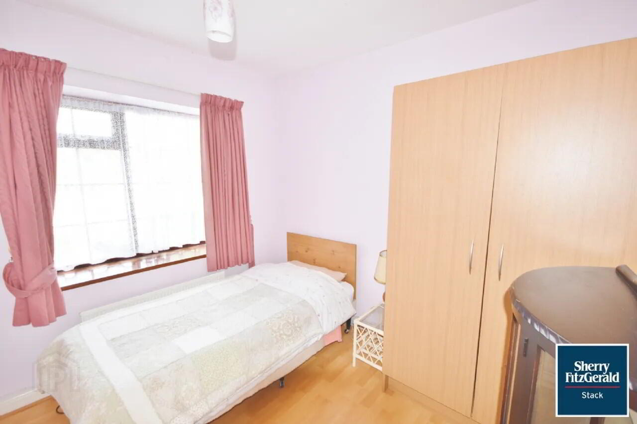 9 Convent Road 8 of 12
