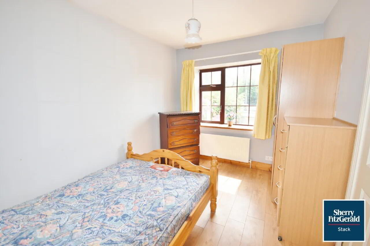 9 Convent Road 9 of 12
