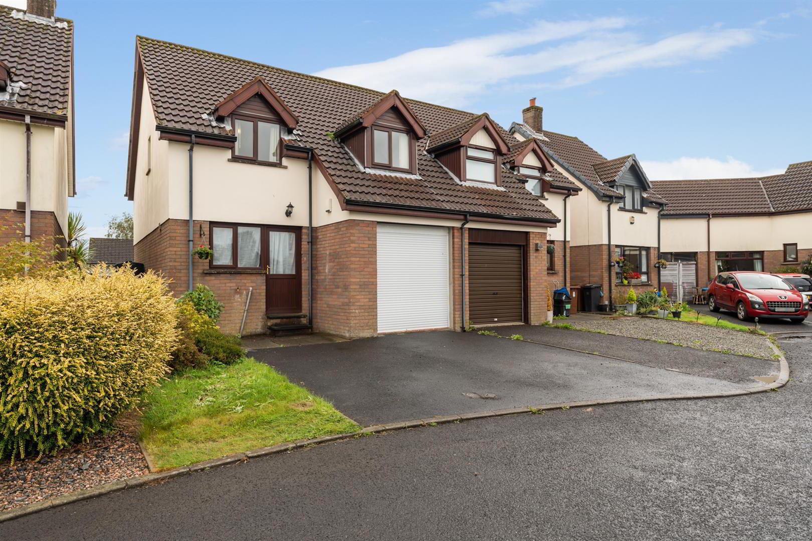 3 Ravensburn Court 1 of 17
