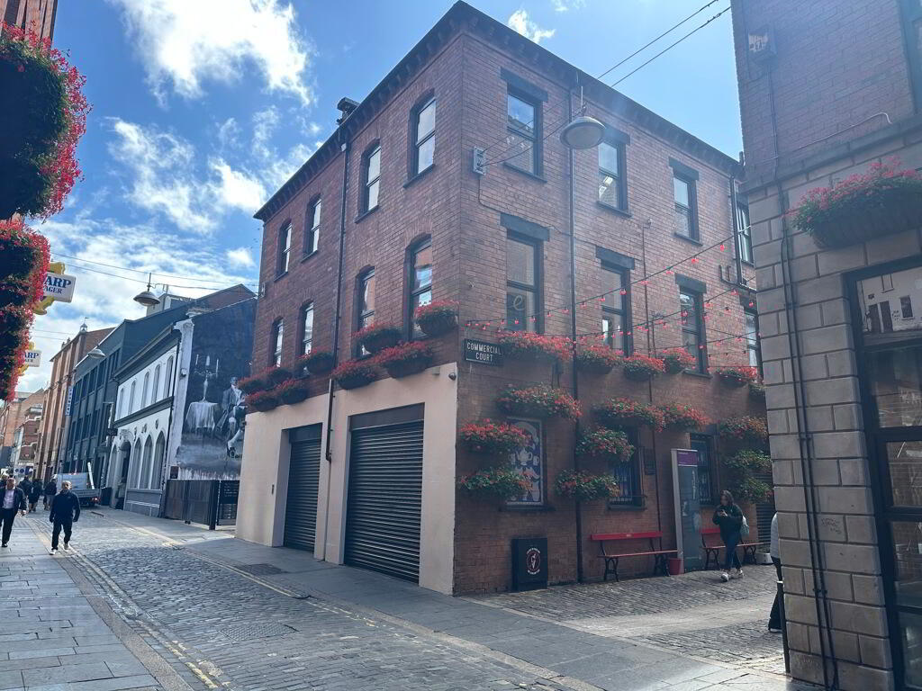 28 Hill Street 1 of 2