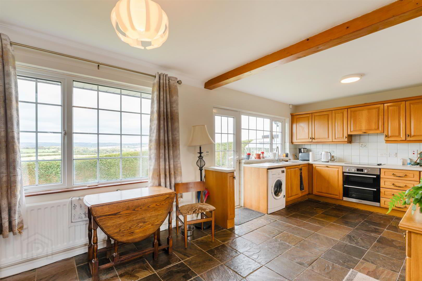 32 Glenariff Drive 11 of 30
