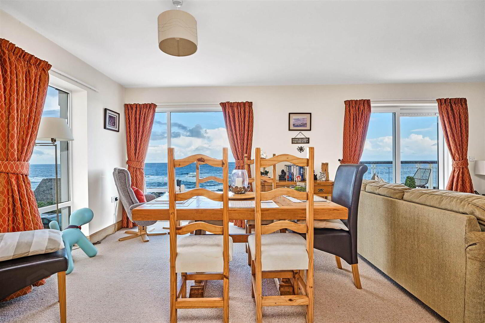 12 Beach Apartments 6 of 21