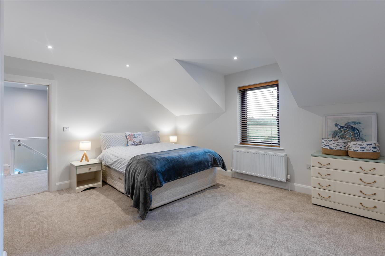 24c Crumlin Road 28 of 38