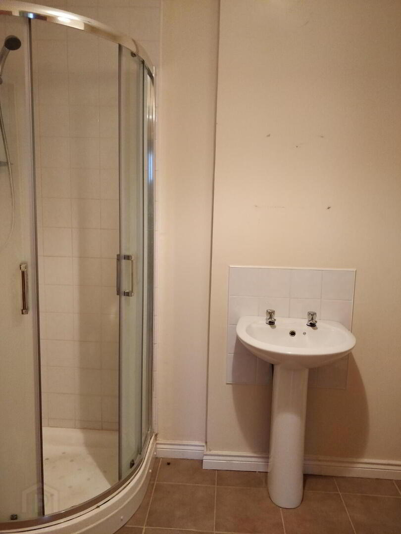 Flat 1, 39-41 The Promenade 5 of 5