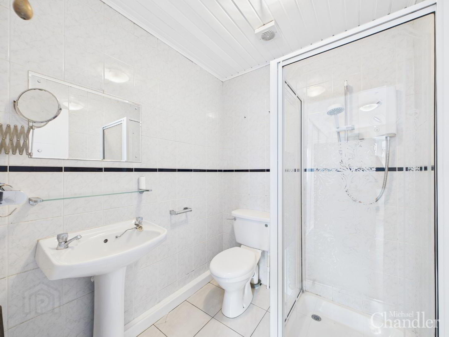 7 Ravenhill Gardens 11 of 20