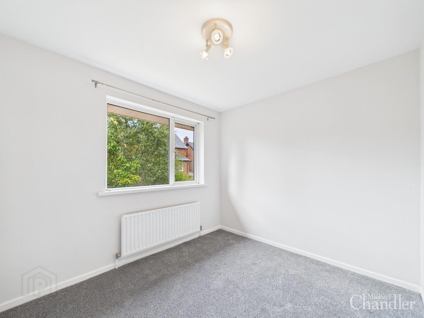 7 Ravenhill Gardens 13 of 20