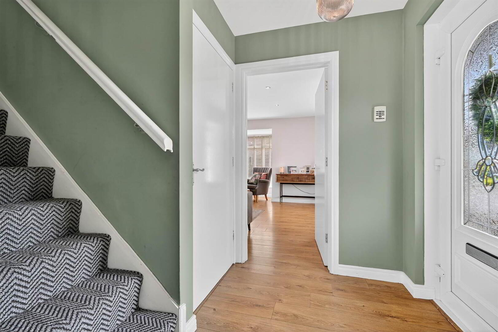 54 Severn Street 2 of 24