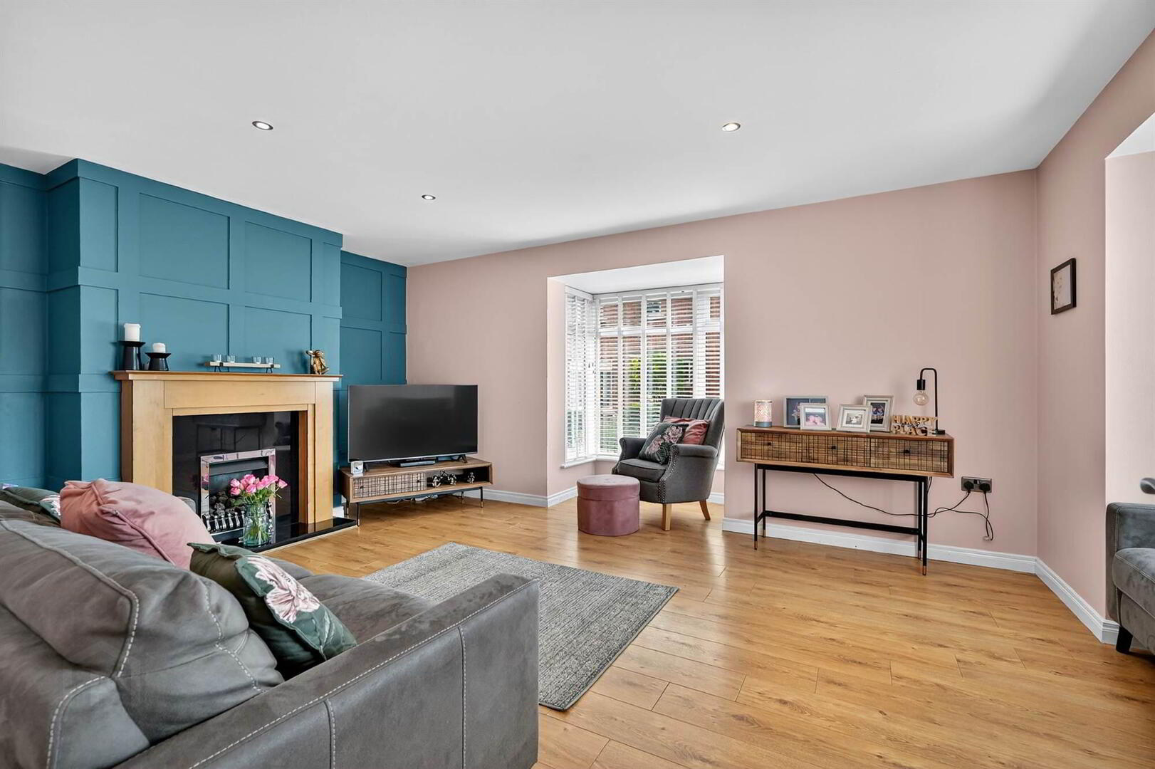 54 Severn Street 3 of 24