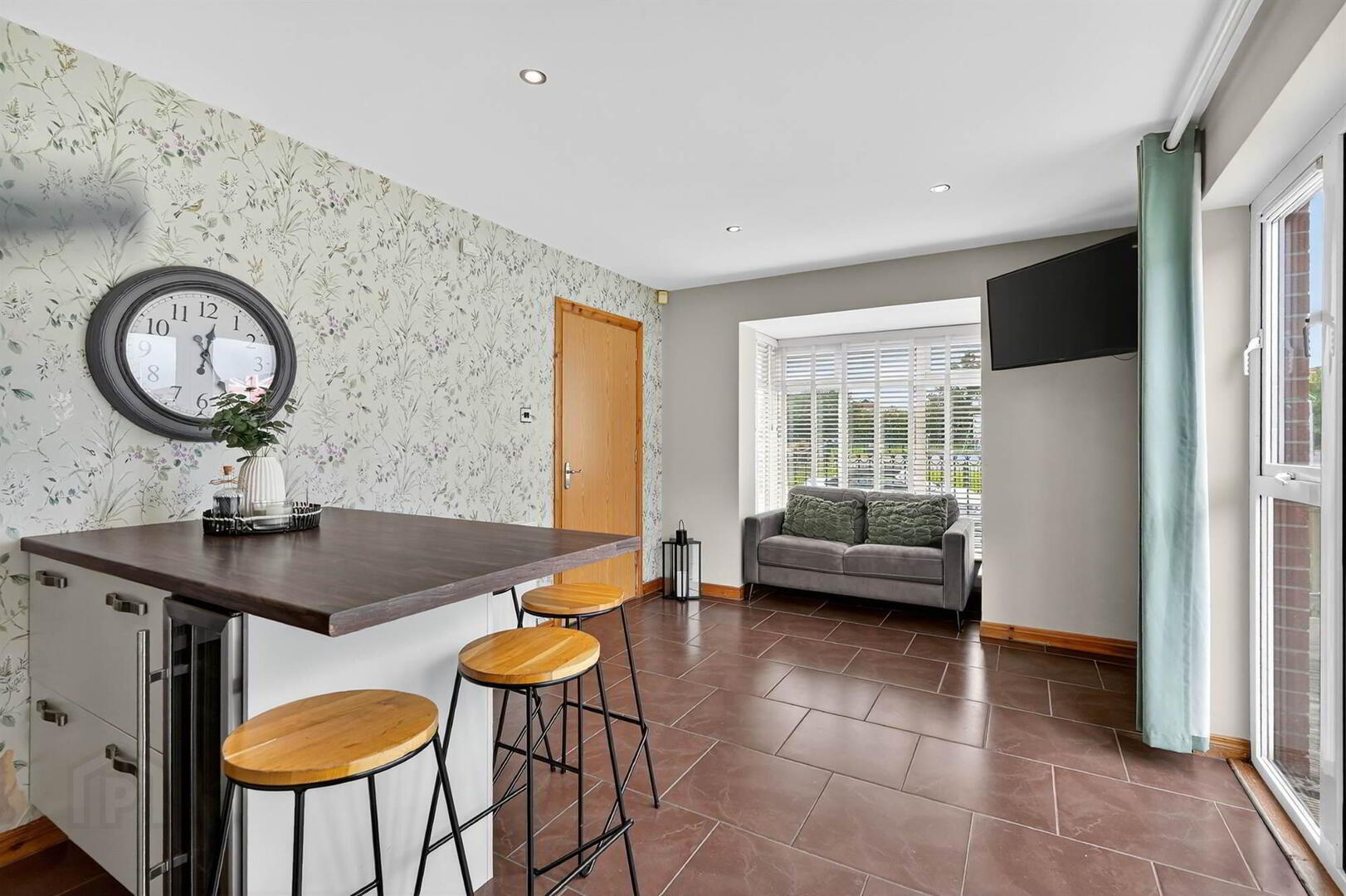 54 Severn Street 10 of 24