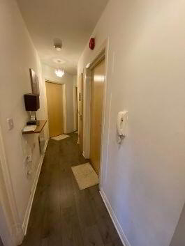 16 Waveney Court 2 of 12
