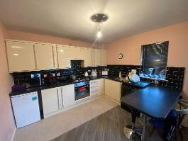 16 Waveney Court 6 of 12