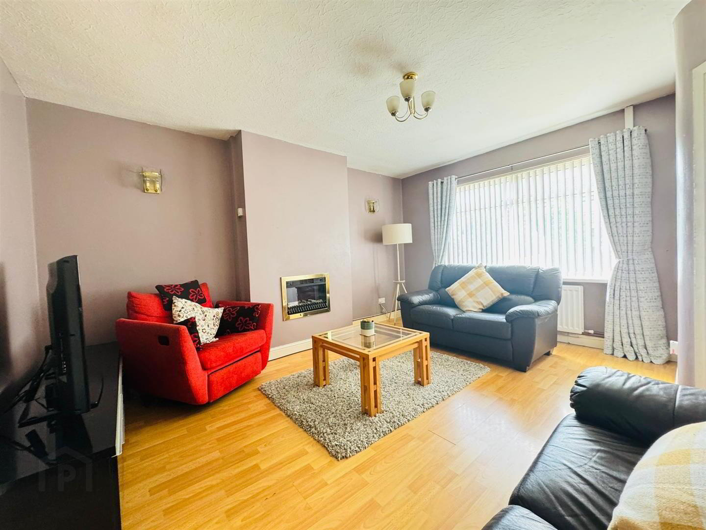 35 Elmfield Road 4 of 12