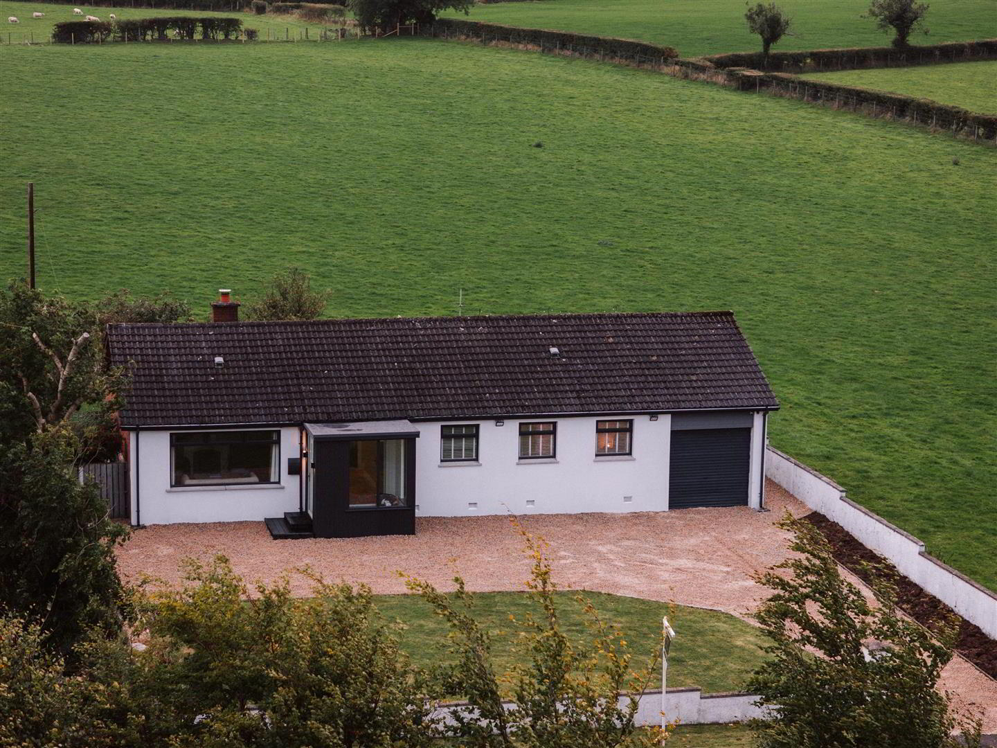 14 Carntall Road 2 of 38