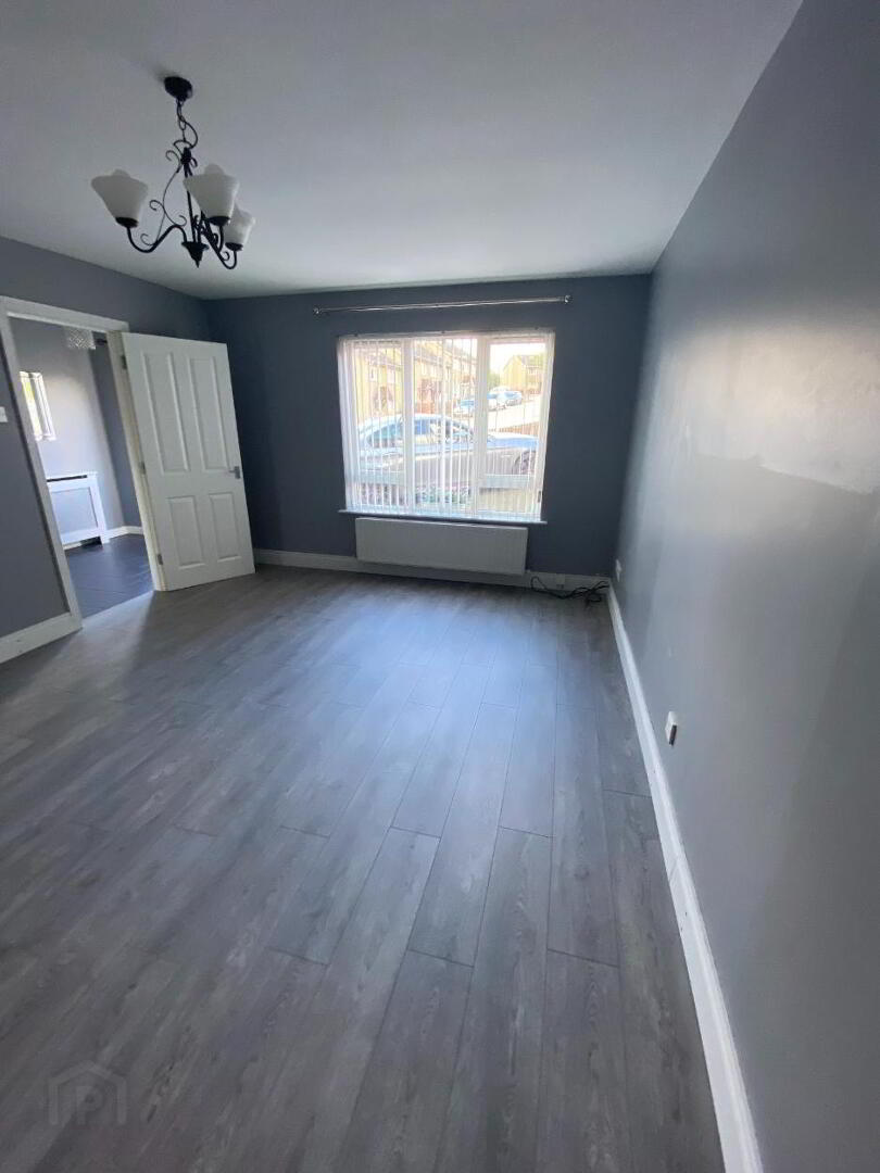 7 Struell Avenue 5 of 7