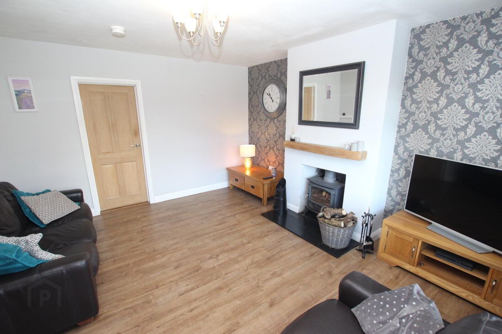 46 Elmfield Road 4 of 18