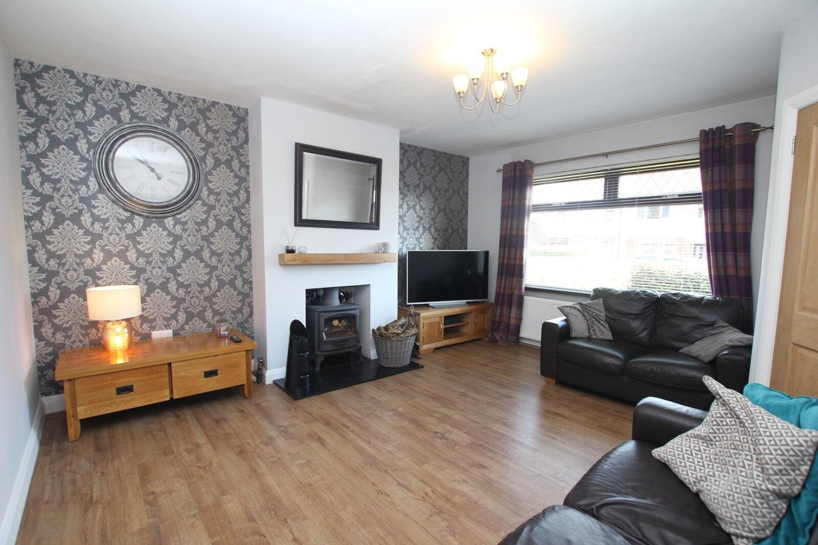 46 Elmfield Road 3 of 18