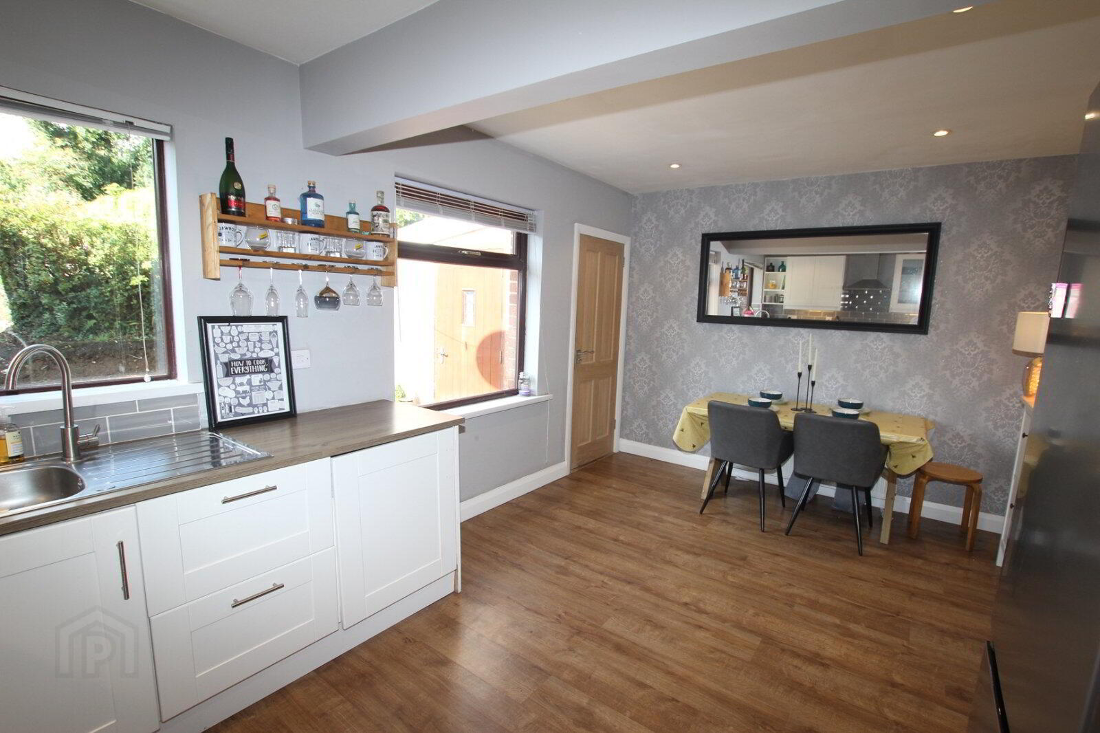 46 Elmfield Road 8 of 18