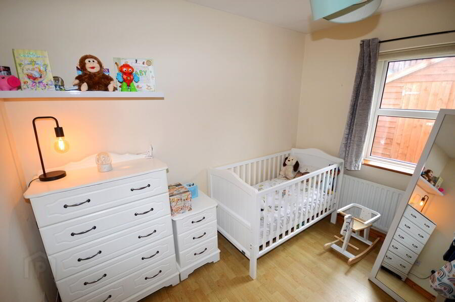 Apartment 6 The Beeches 8 of 11