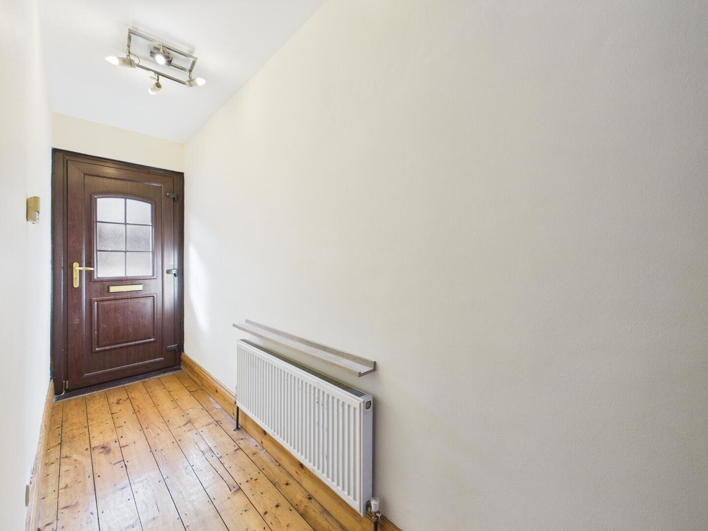 18 Willowfield Parade 11 of 11