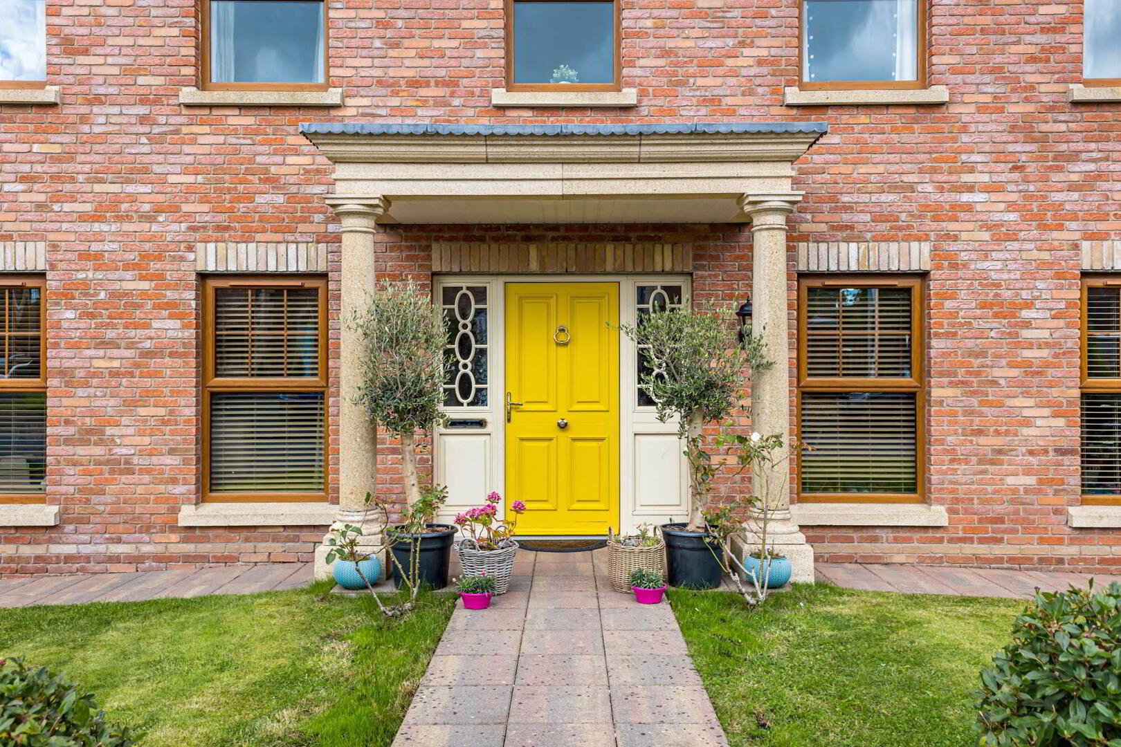 property description image