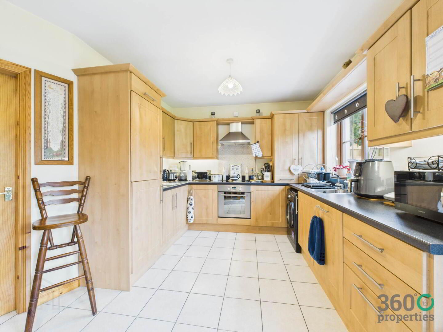 5 Townhill Court 3 of 19