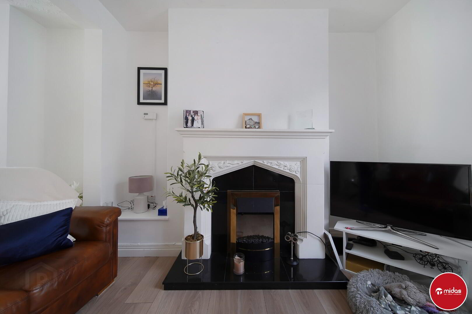 32 Ewing Street 4 of 14