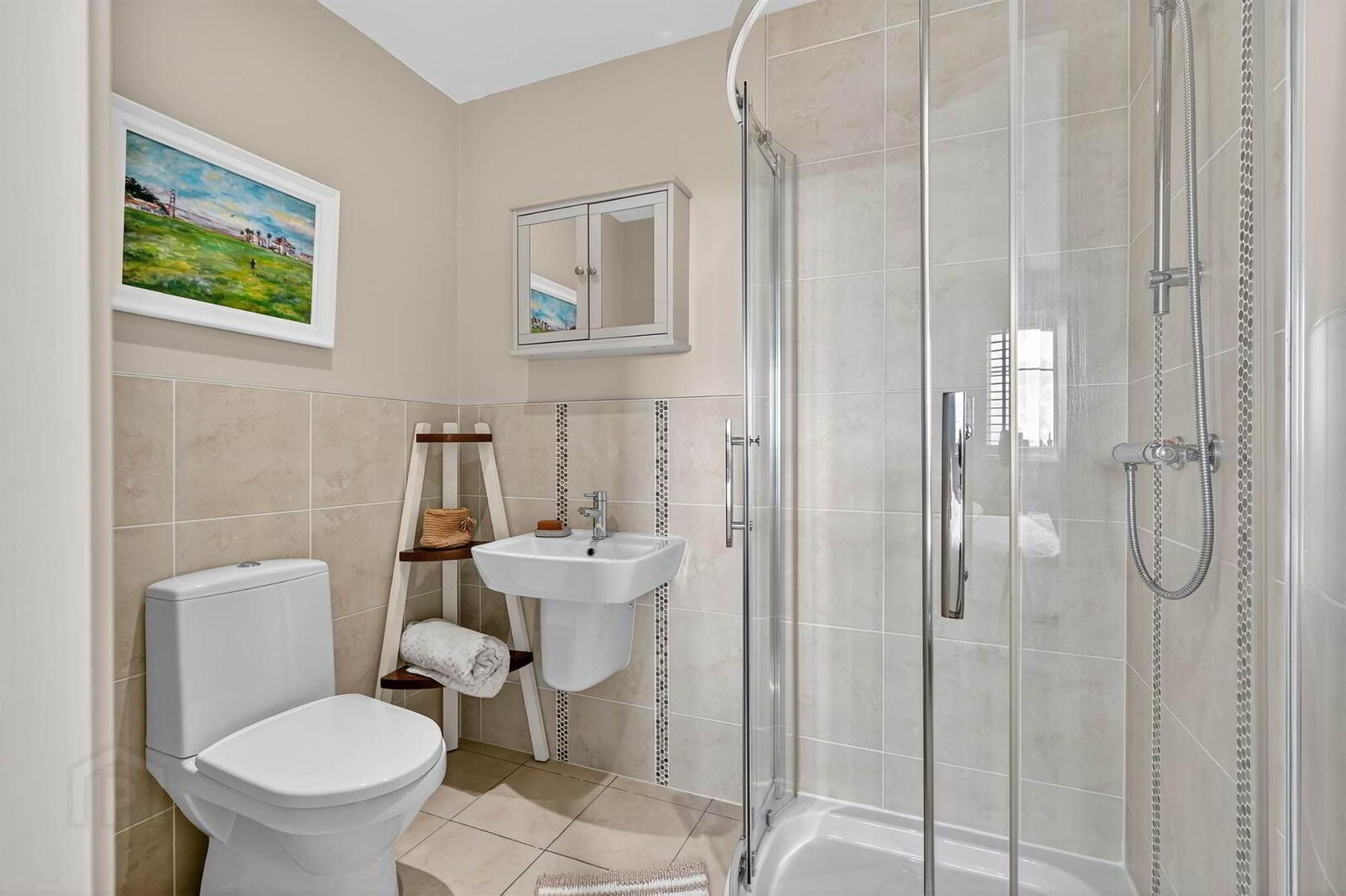 10 Bracken Hill View 11 of 16