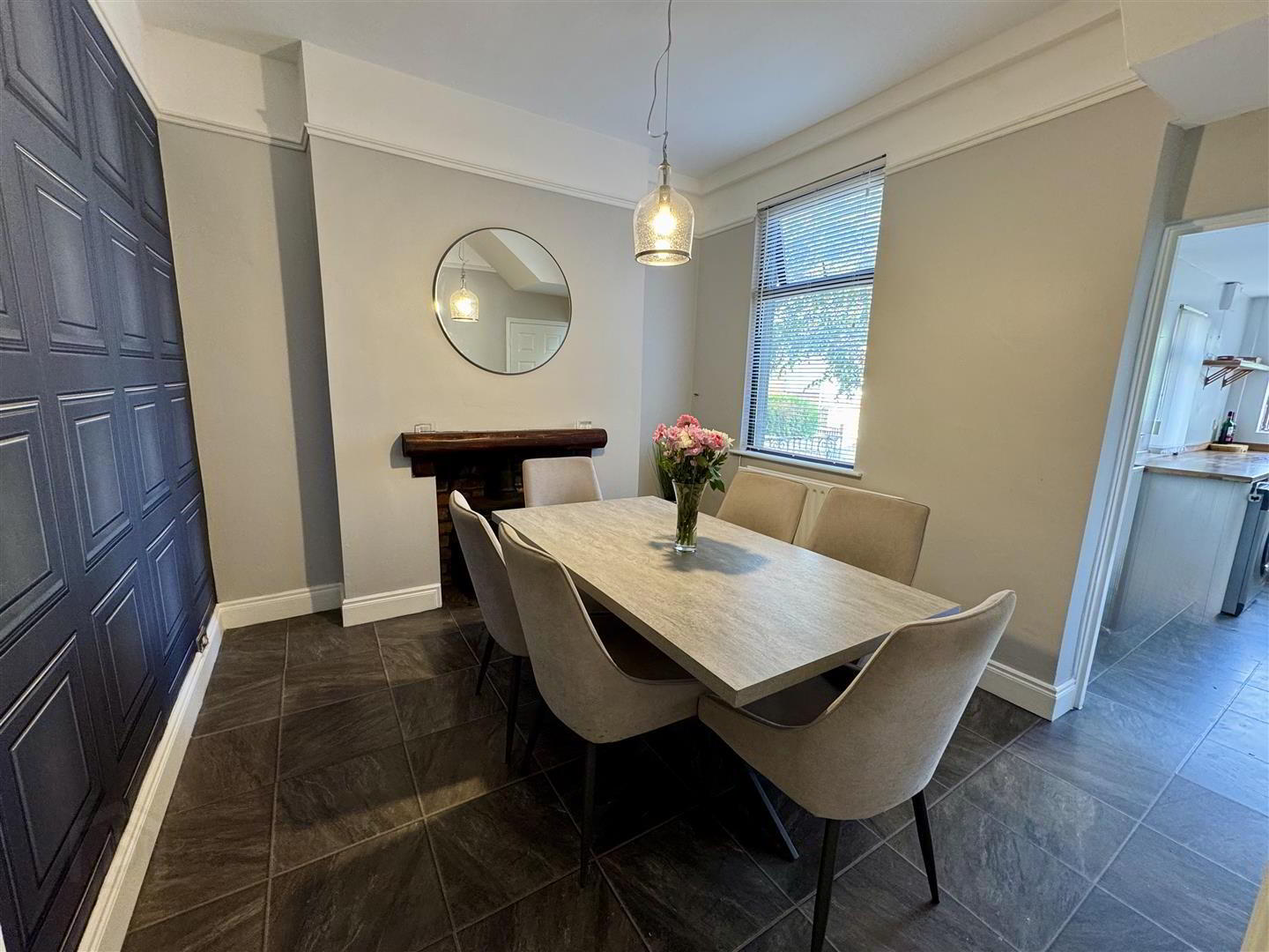 223 Cliftonville Road 6 of 18