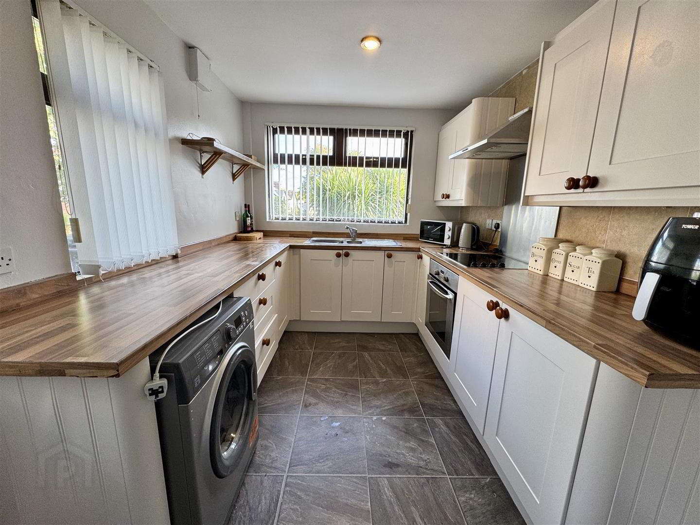 223 Cliftonville Road 8 of 18