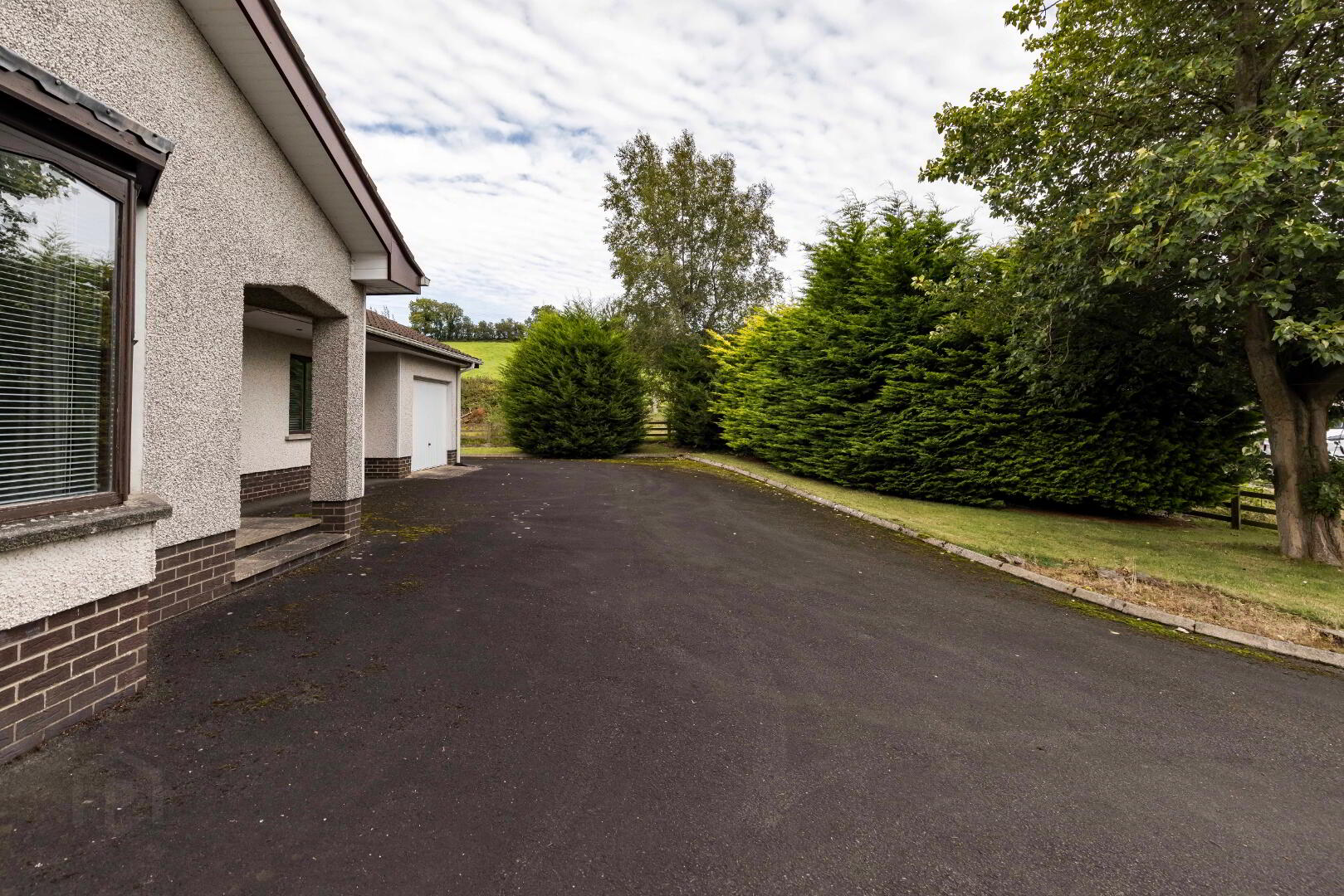 30 Katesbridge Road 31 of 39
