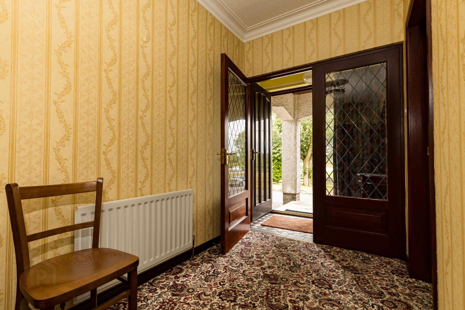 30 Katesbridge Road 6 of 39