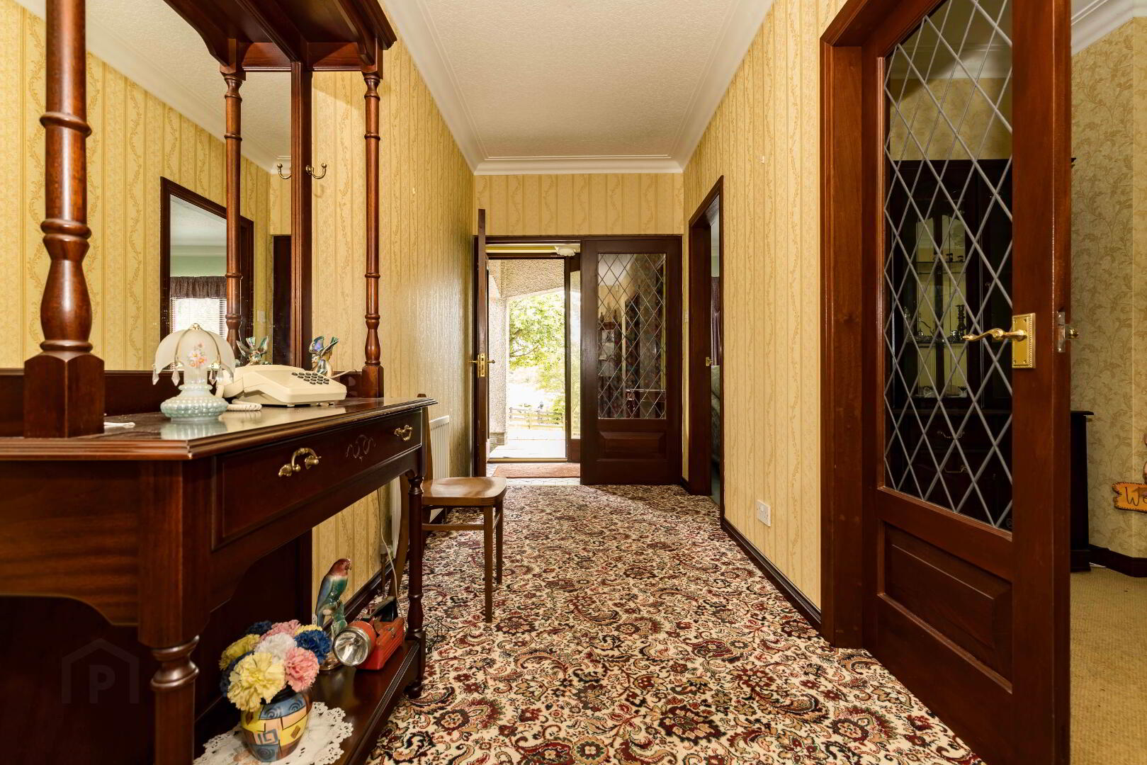 30 Katesbridge Road 7 of 39