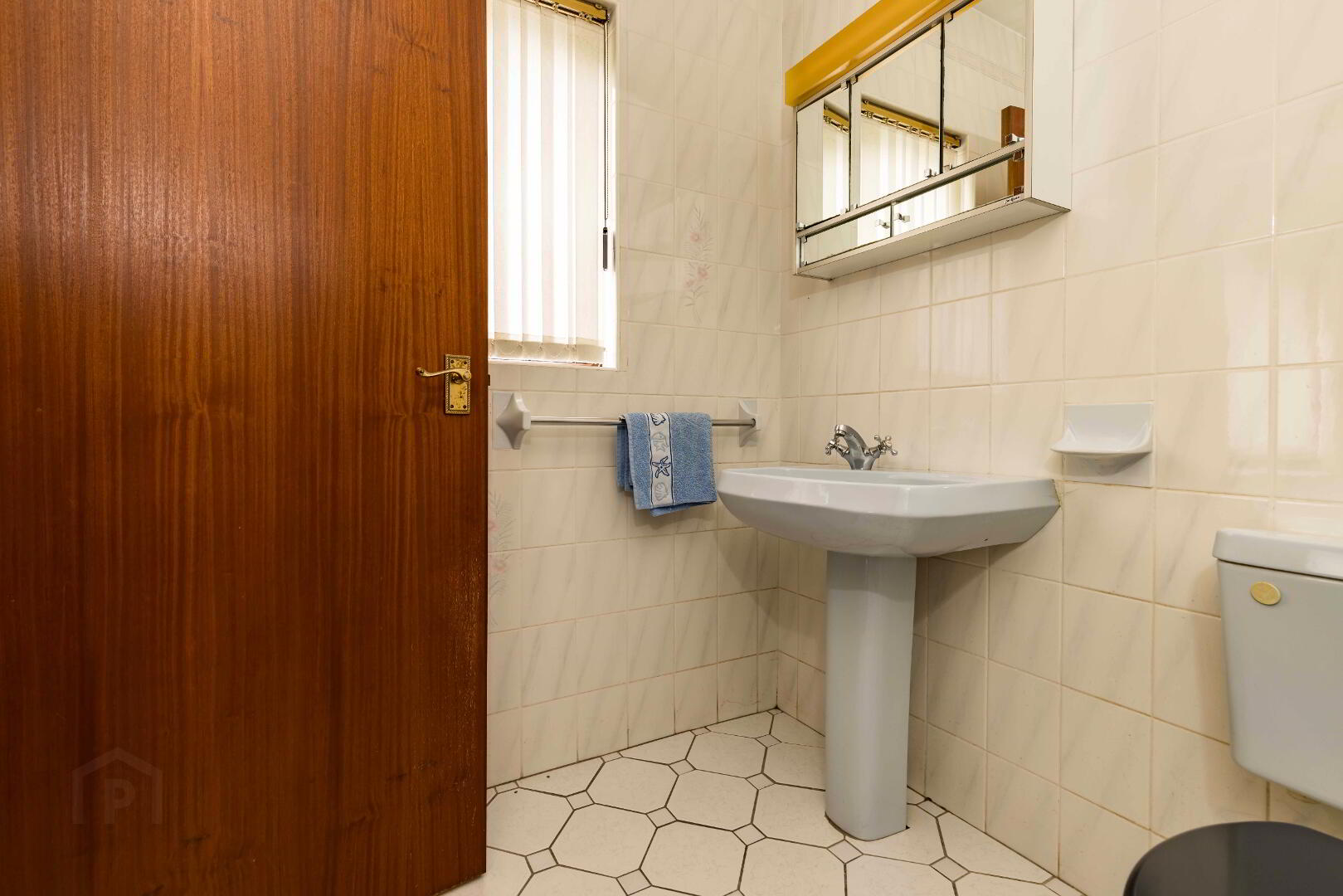 30 Katesbridge Road 26 of 39