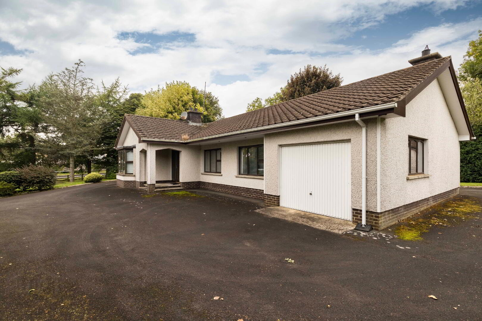 30 Katesbridge Road 4 of 39