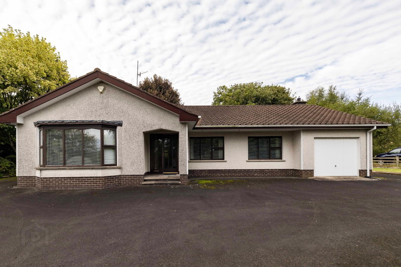 30 Katesbridge Road 3 of 39