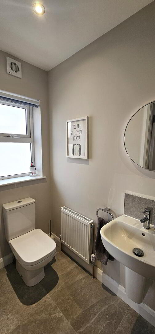 23 Rushfield Drive 13 of 21