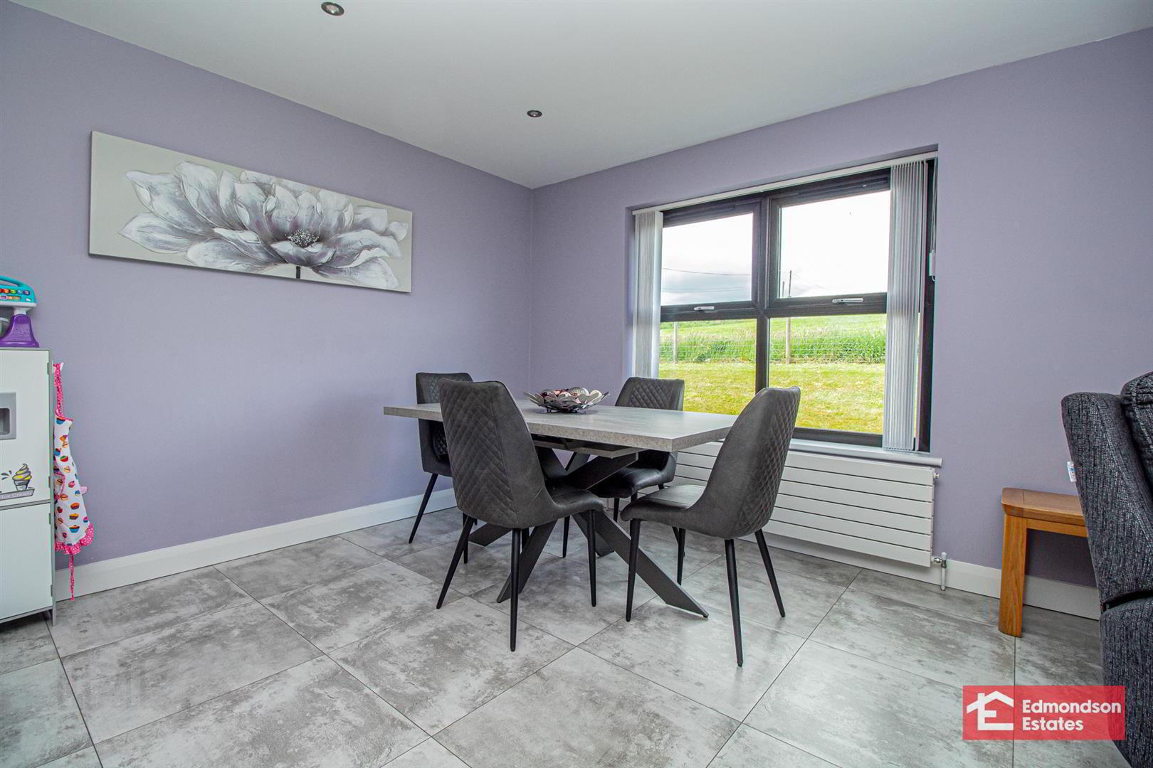1 Parkfield Road 10 of 38