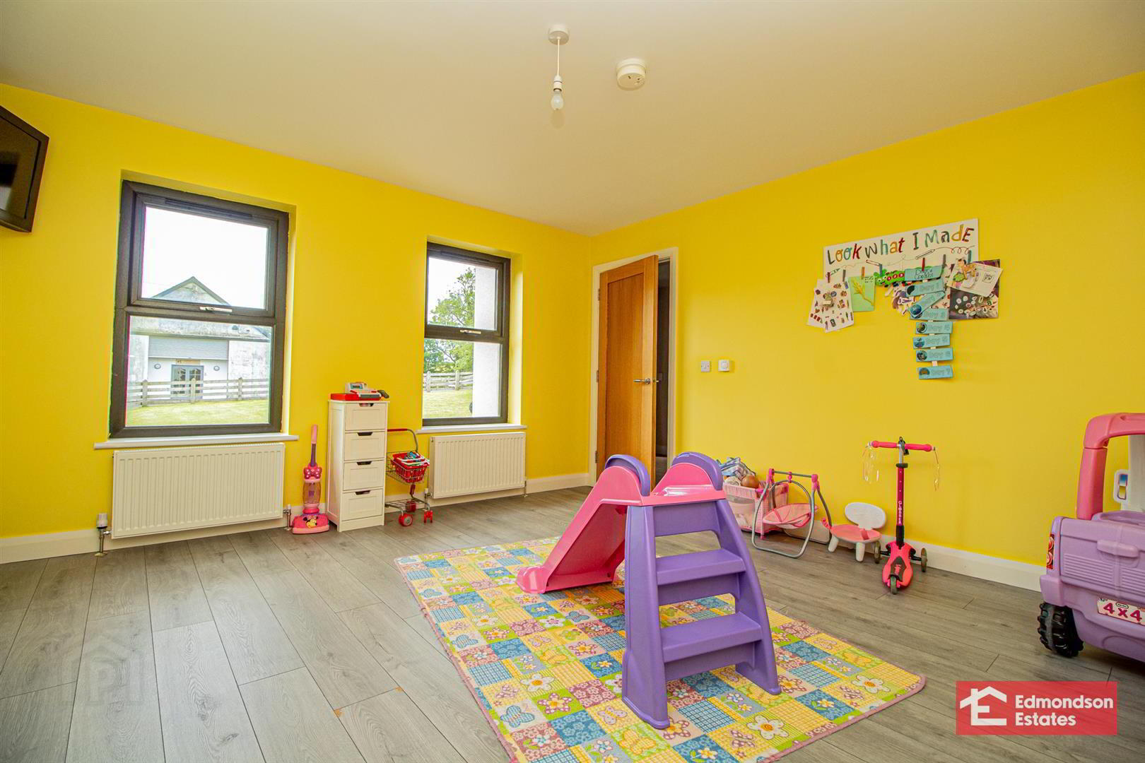 1 Parkfield Road 20 of 38