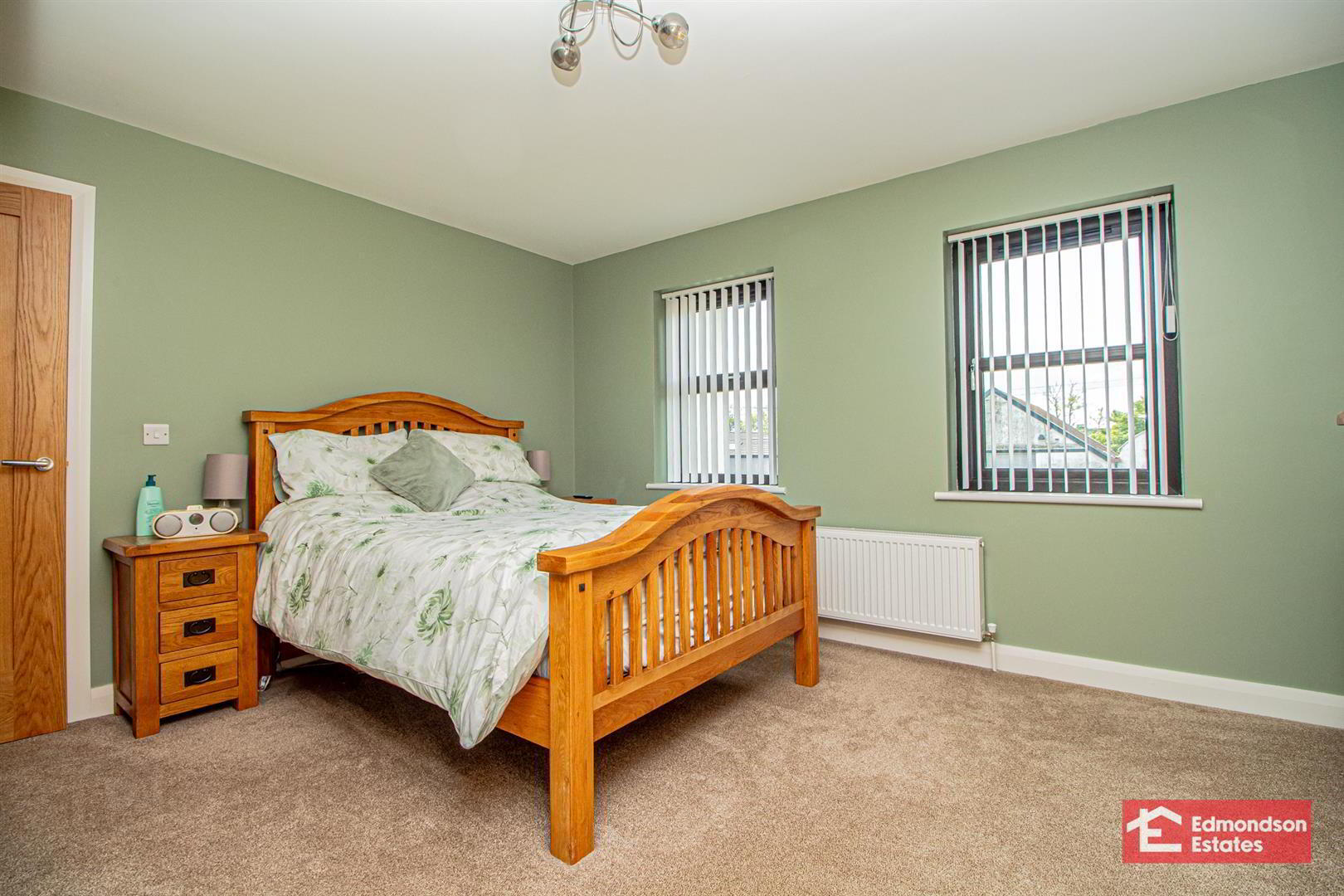 1 Parkfield Road 25 of 38