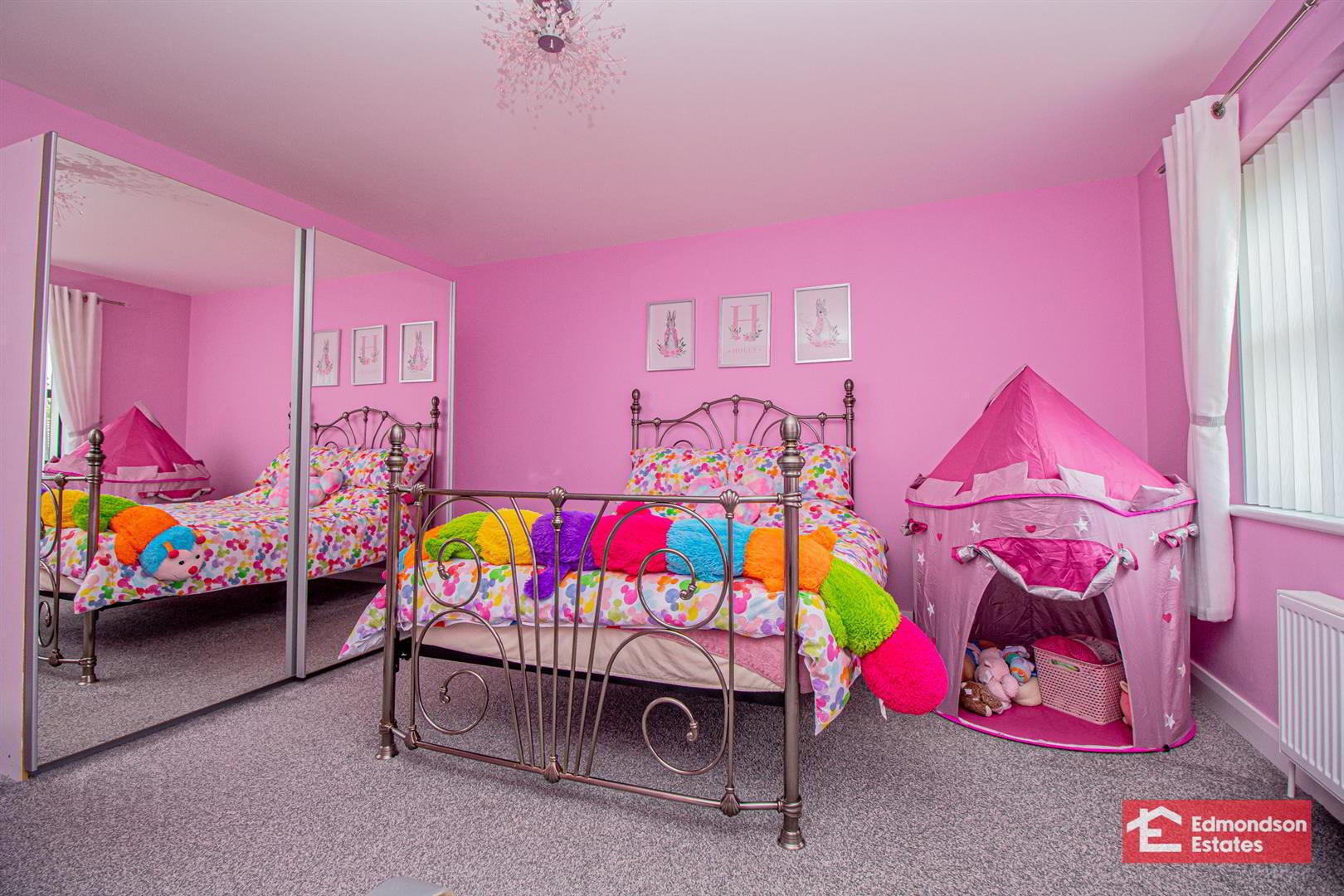 1 Parkfield Road 29 of 38