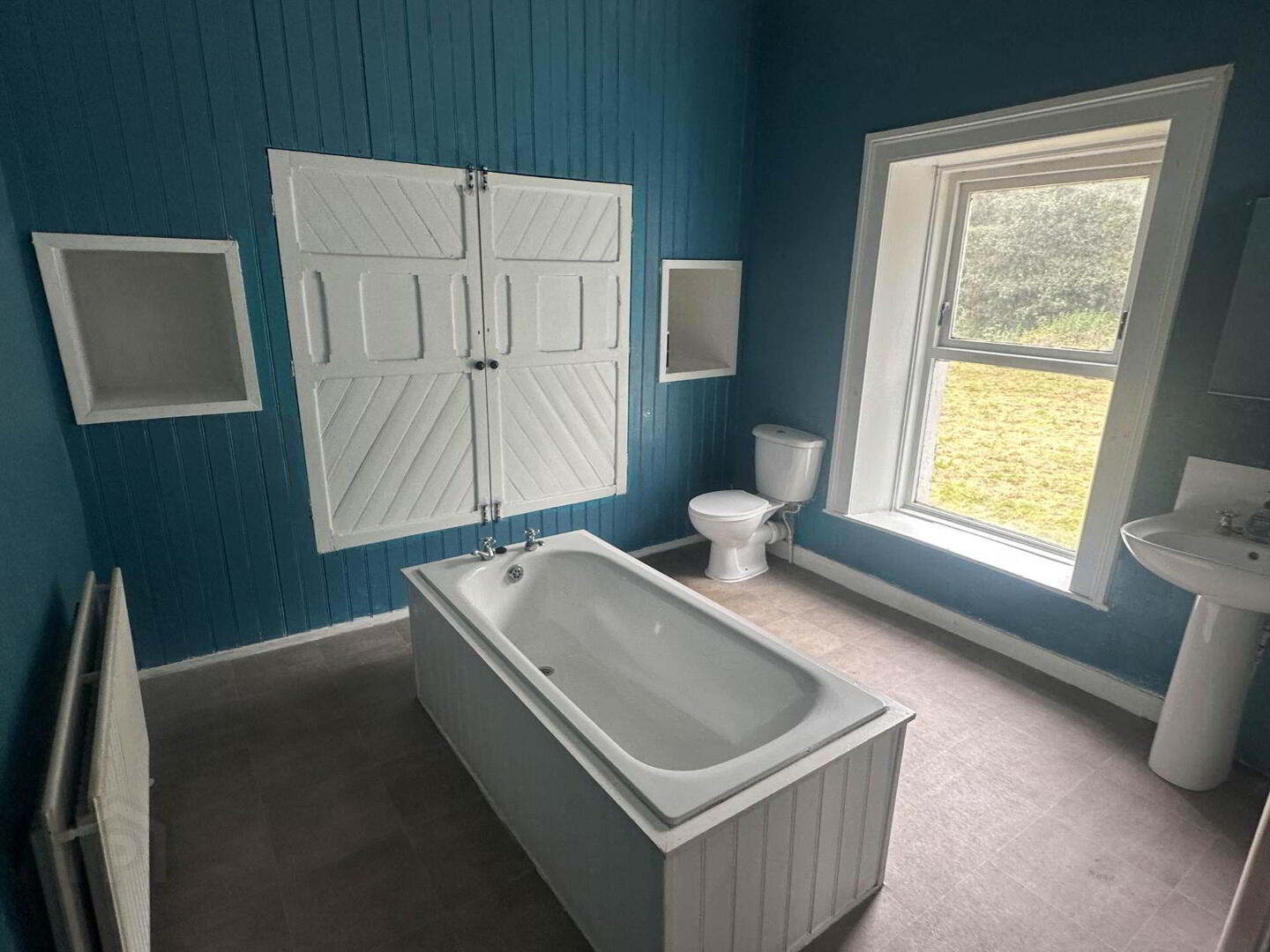 The Grove, Drumskellan 21 of 39