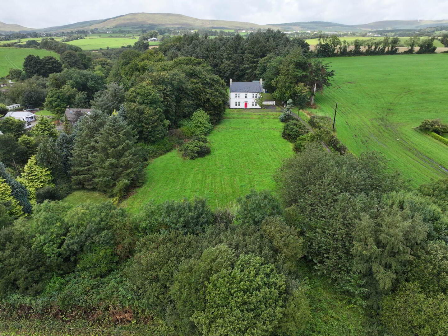 The Grove, Drumskellan 32 of 39